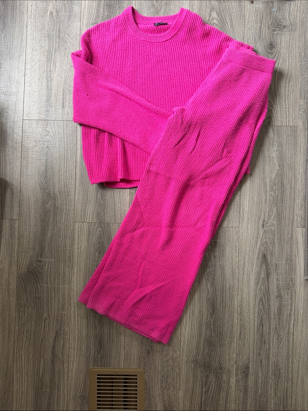 GAP Hot Pink Ribbed Knit Sweater Top